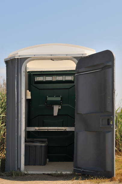 Portable Toilet Options We Offer in Dauphin Island, AL